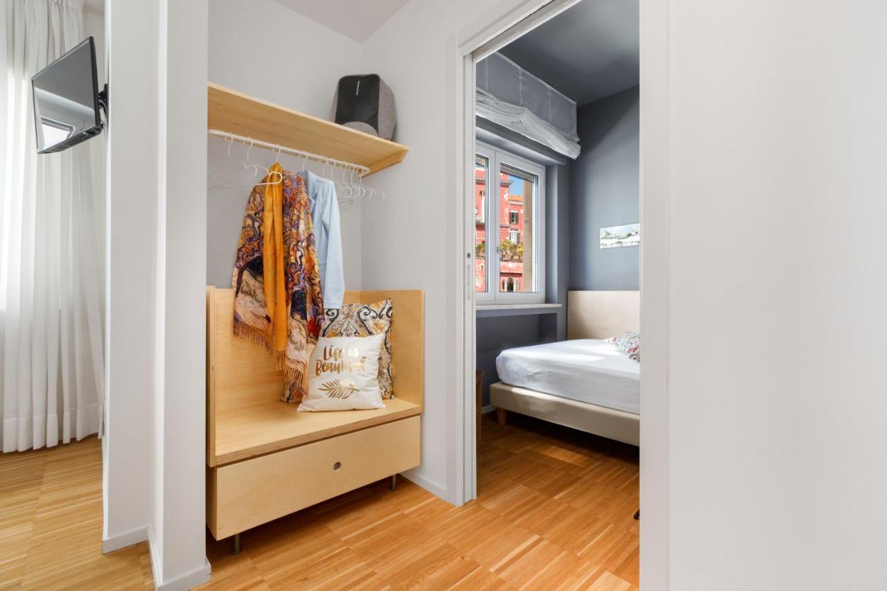 Vivaldo Suite Piazza Dei Martiri - Guest House ナポリ エクステリア 写真
