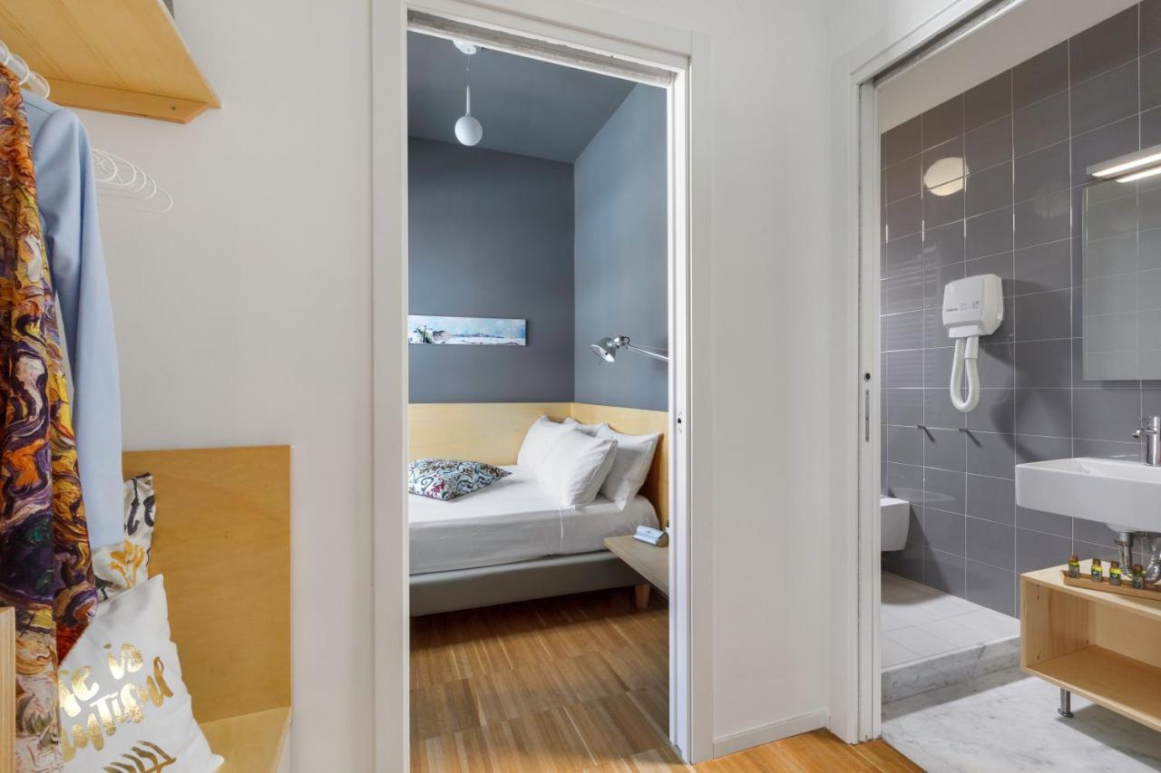 Vivaldo Suite Piazza Dei Martiri - Guest House ナポリ エクステリア 写真