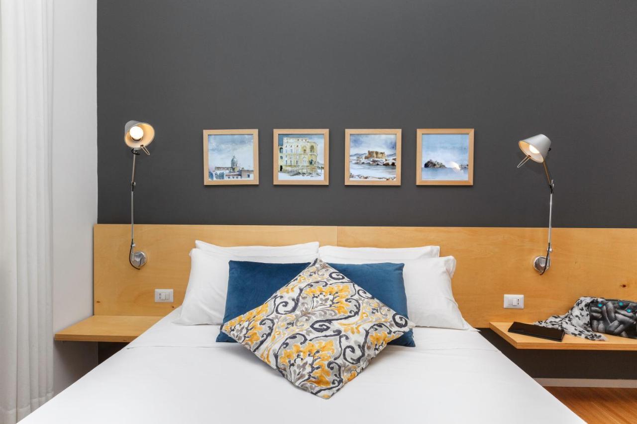 Vivaldo Suite Piazza Dei Martiri - Guest House ナポリ エクステリア 写真